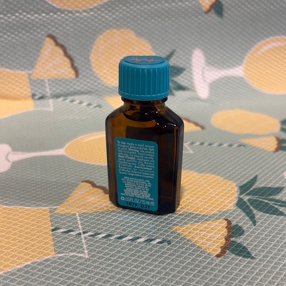 Moroccanoil Hair Treatment with Teal Cap - Picture 2 of 2